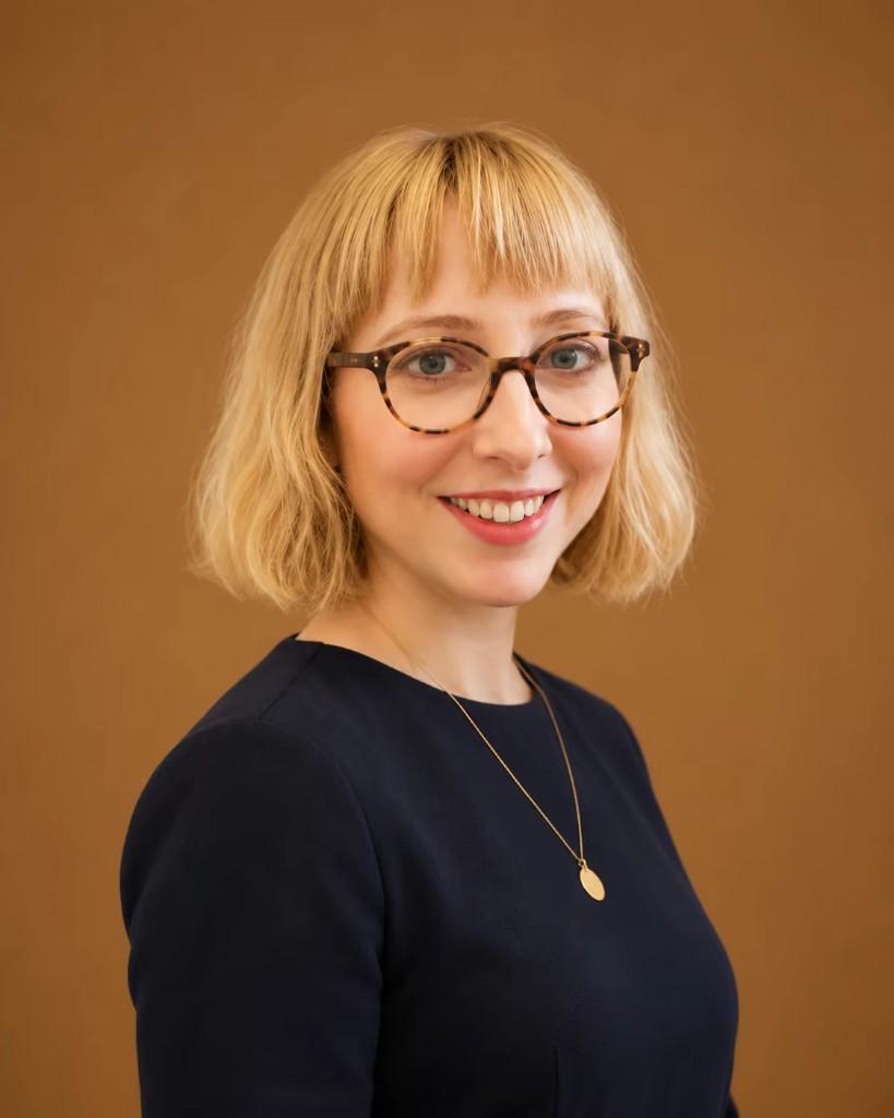 Dr. Paula Engelbrecht